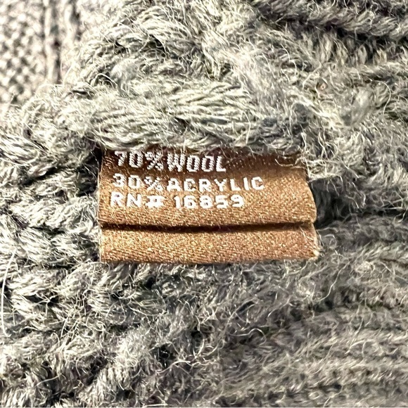 J.McLaughlin Wool Toggle chunky Cable knit cardigans Gray luxury women’s size S - Picture 12 of 12